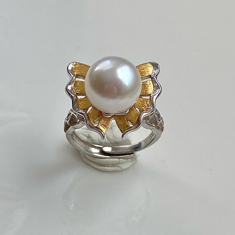 R24-Handmade Premium White South Sea Pearl 2Tone S925 Butterfly Adjustable Ring